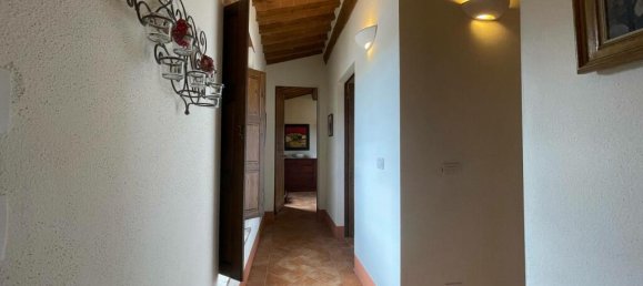 2 غرف نوم شقة في Montalcino, Italy رقم 56459 23