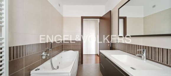 Ático de 2 dormitorios en Legnano, Italy No. 68074 12