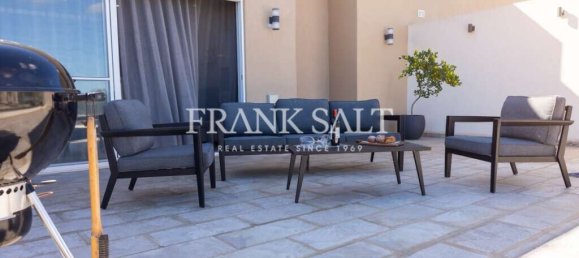 3 bedrooms Penthouse in Mosta, Malta No. 5292 12