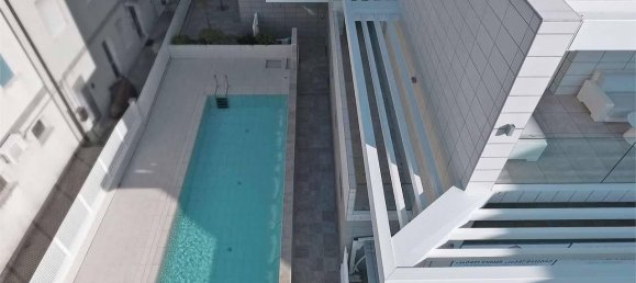 Пентхаус с 5 комнатами в Каорле, Италия № 153449 4