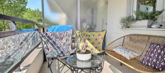 2 chambres Appartement à Vanves, France No. 180348 2