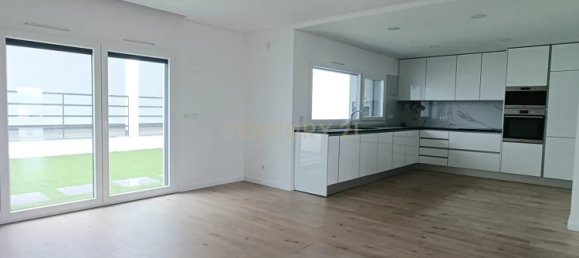 4 bedrooms Villa in Casal de Cambra, Portugal No. 141422 24