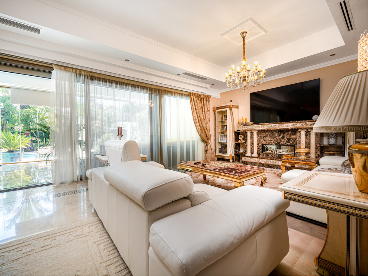 4 Schlafzimmer Villa in Marbella, Spain, Nr. 184957