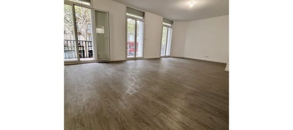 Apartamento de 3 dormitorios en Perpignan, France No. 321839 3