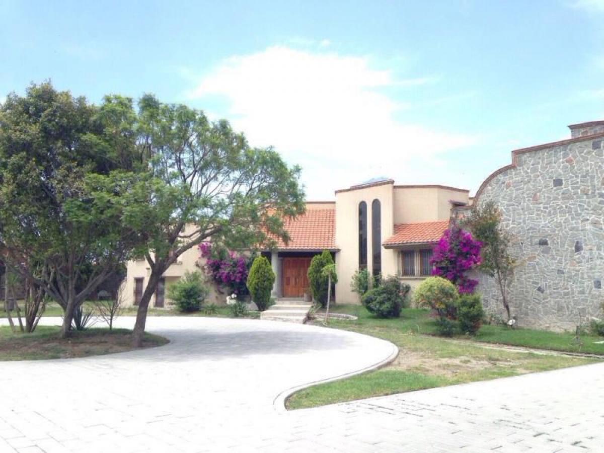 9 bedrooms House in Puebla, Mexico No. 153420