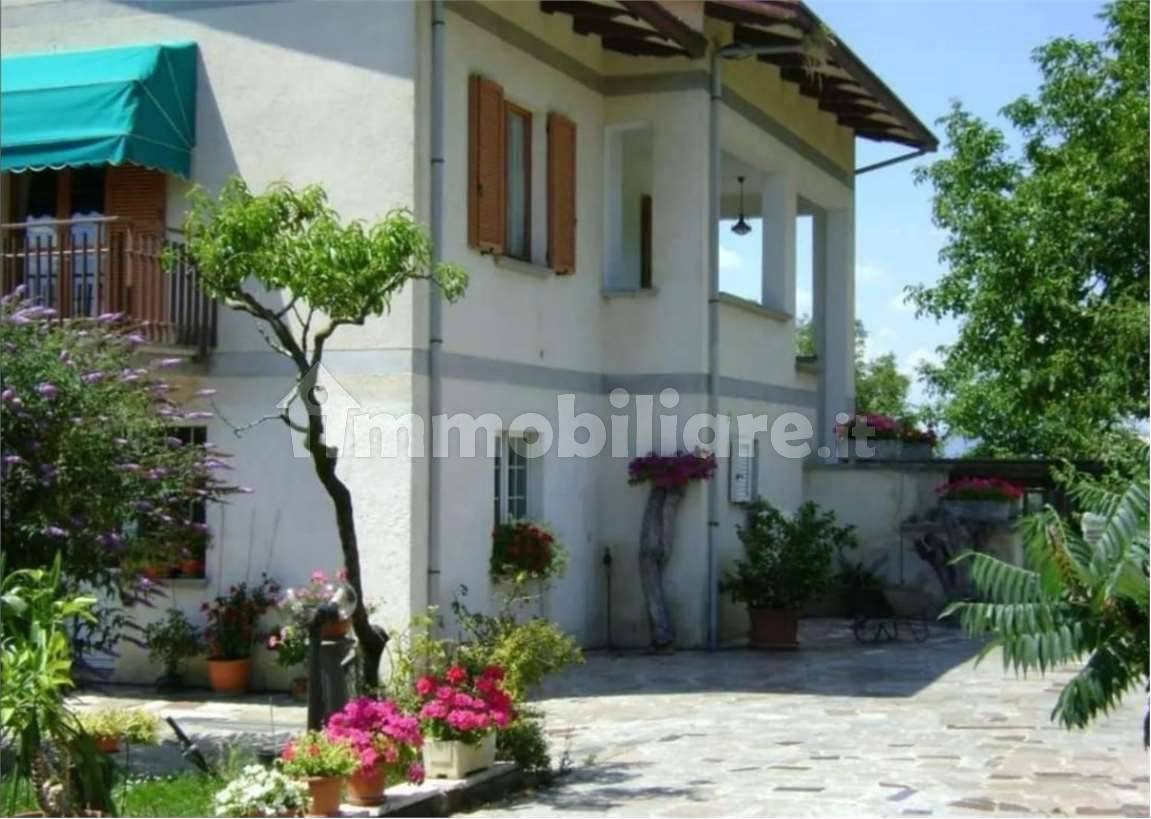 Casa de 5 divisões em Spello, Italy N.º 78046