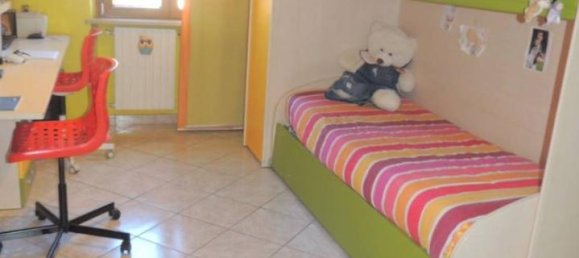 3 rooms Apartment in Collegno, Italy No. 151226 9