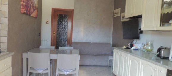 3 rooms Apartment in Collegno, Italy No. 151226 3