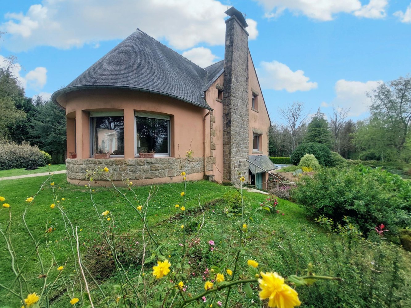 4 bedrooms Castles in Louargat, France No. 326746