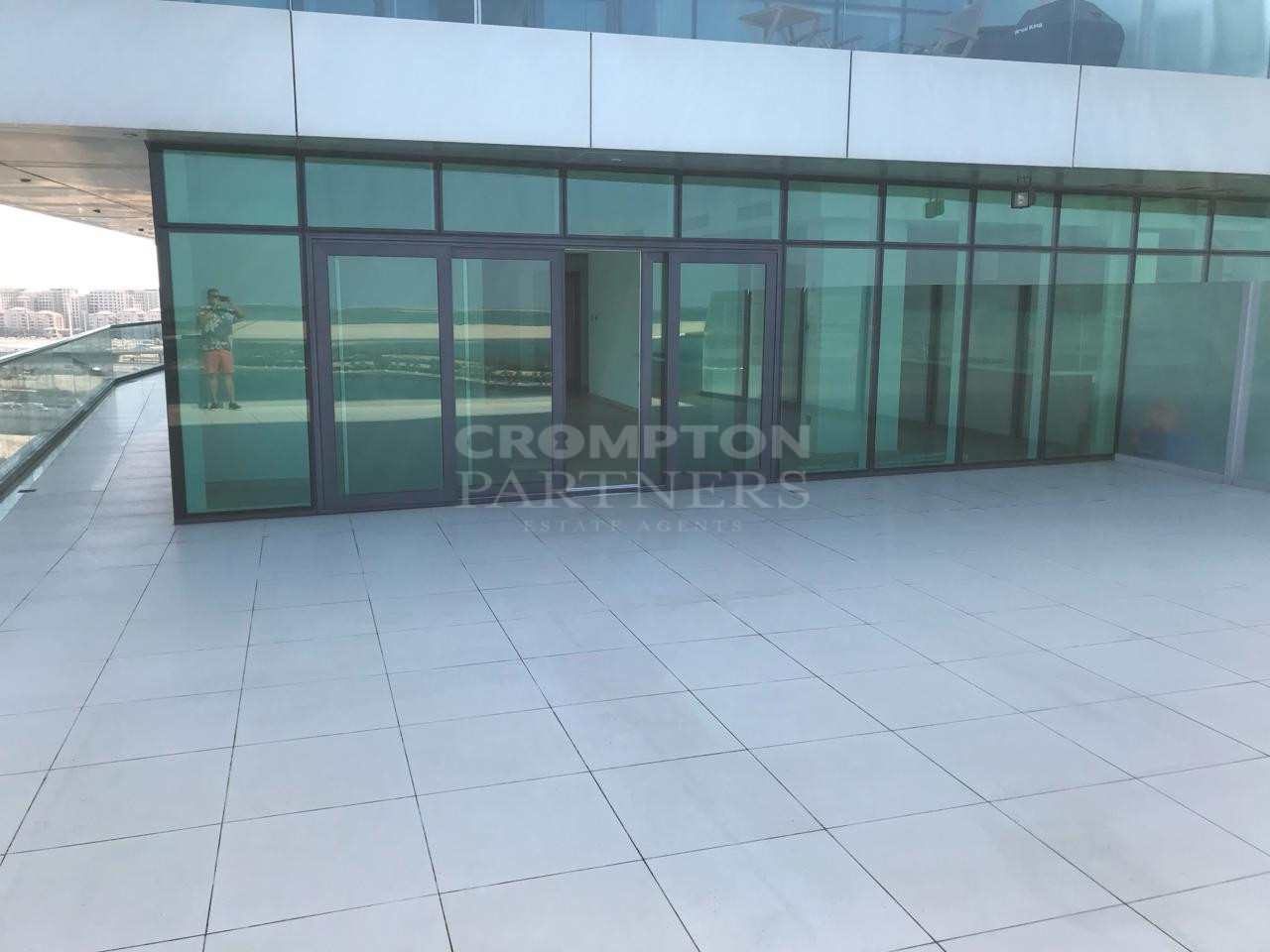 Apartamento T3 em Al Raha Beach, UAE N.º 67323