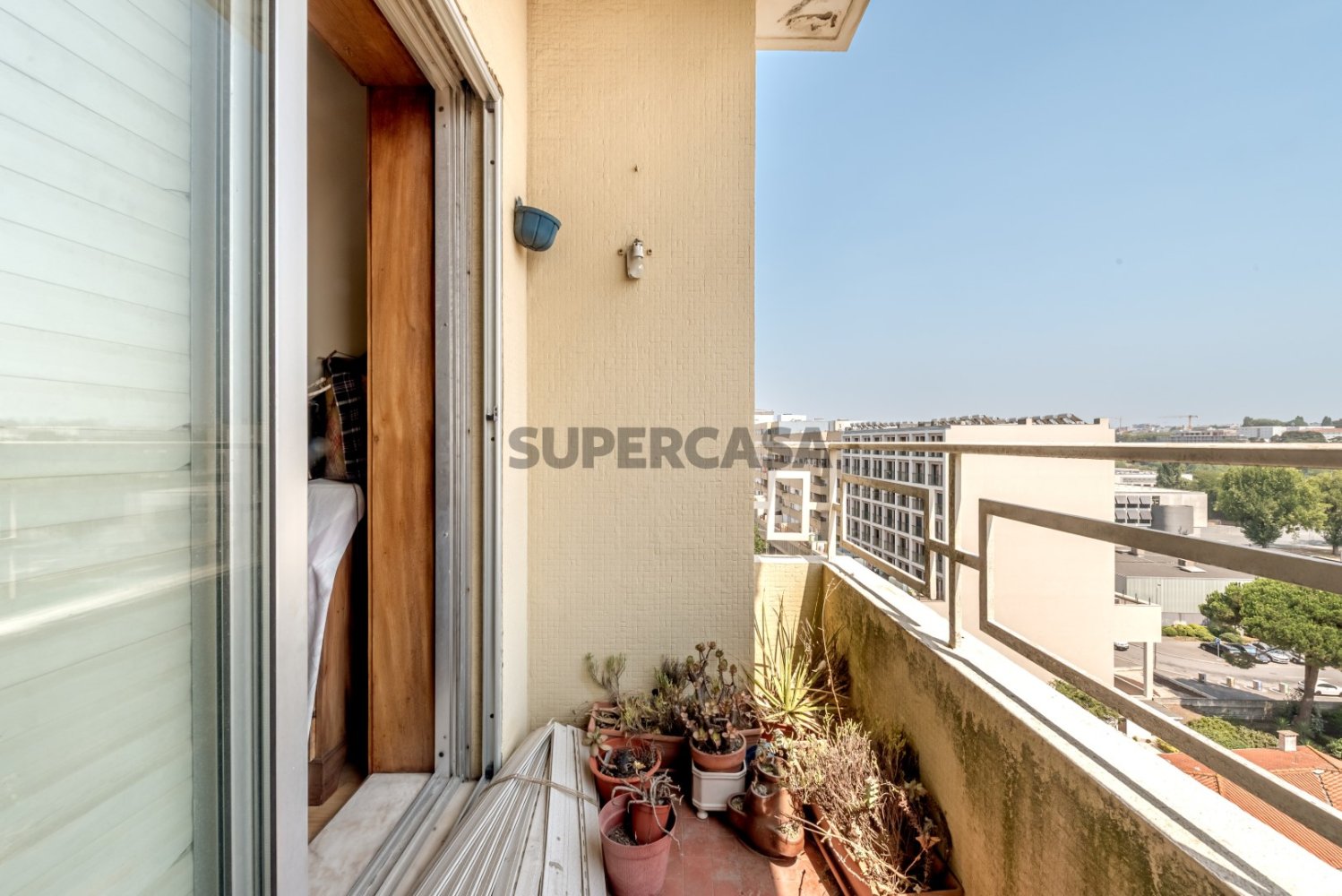 Квартира с 3 спальнями в Матозиньюш, Португалия № 324308