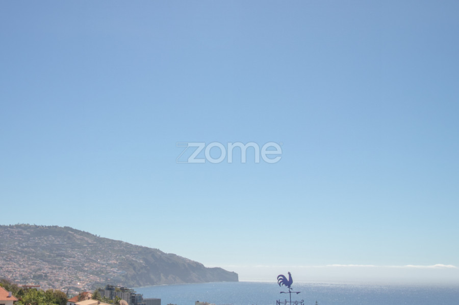 Casa de 3 dormitorios en Funchal, Portugal No. 95175