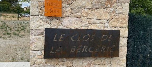 700m² Land in Langlade, France No. 115552 3