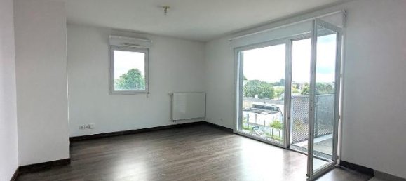 1 bedroom Apartment in Nantes, France No. 335590 3