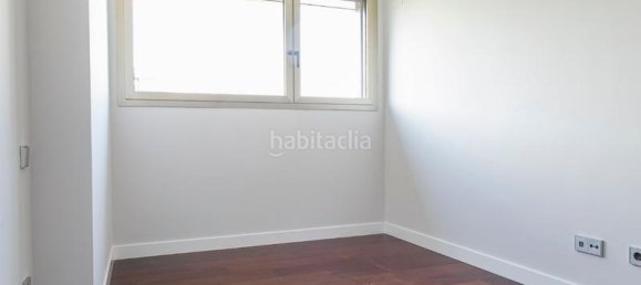 Apartamento de 2 dormitorios en Majadahonda, Spain No. 168699 11