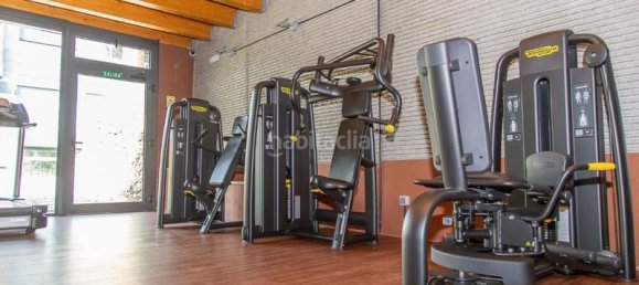 Apartamento de 2 dormitorios en Majadahonda, Spain No. 168699 16