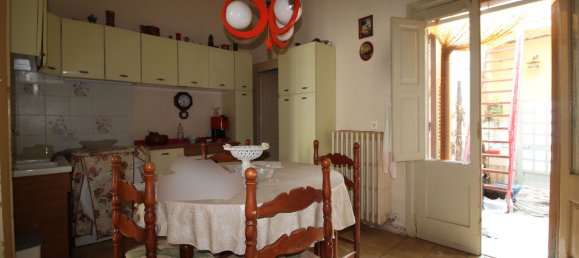 4-Zimmer Haus in Trepuzzi, Italy, Nr. 35008 9