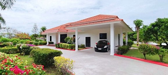 Casa de 3 dormitorios en Hua Hin, Thailand No. 58830 5