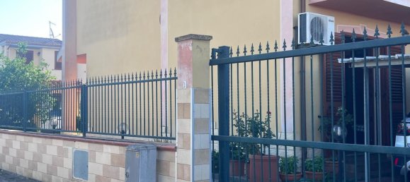 5غرفة فيلا في Uta, Italy رقم 299016 6