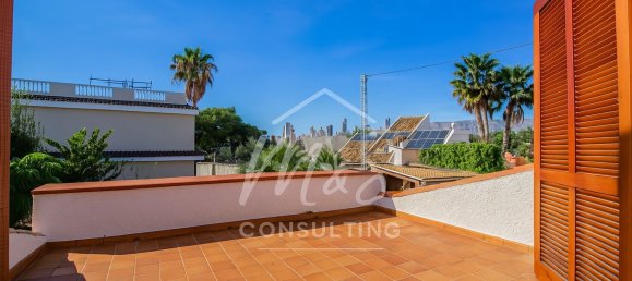 Casa de 4 dormitorios en Benidorm, Spain No. 152201 24