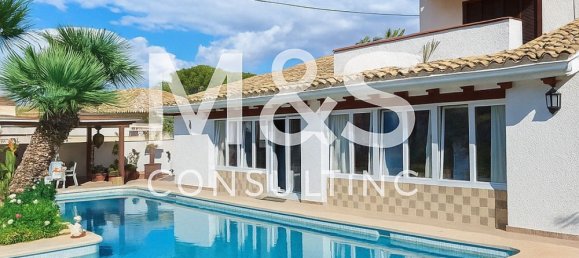 Casa de 4 dormitorios en Benidorm, Spain No. 152201 17