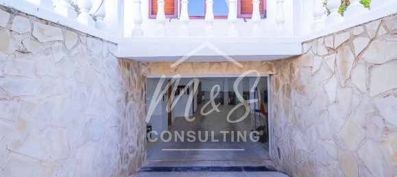 Casa de 4 dormitorios en Benidorm, Spain No. 152201 10