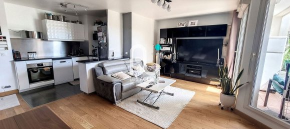 3 Schlafzimmer Wohnung in Bois-Colombes, France, Nr. 183665 2