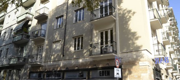 2 bedrooms Apartment in Turin, Italy No. 207181 10