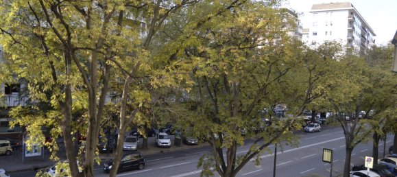 2 bedrooms Apartment in Turin, Italy No. 207181 12