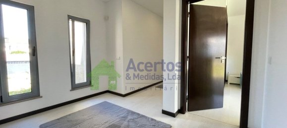 4 bedrooms House in Atouguia da Baleia, Portugal No. 144815 35