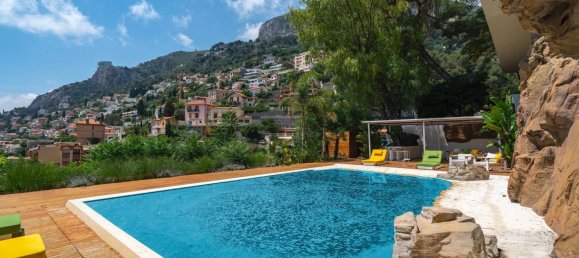 5 bedrooms Villa in Roquebrune-Cap-Martin, France No. 1817 3