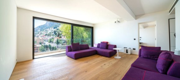 5 bedrooms Villa in Roquebrune-Cap-Martin, France No. 1817 16