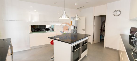 5 bedrooms House in Grandola, Portugal No. 121130 13