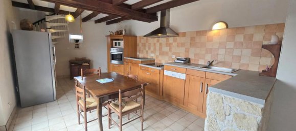 3 bedrooms House in Ombree d'Anjou, France No. 100898 6