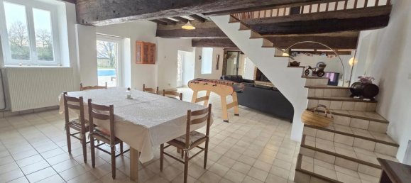 3 bedrooms House in Ombree d'Anjou, France No. 100898 5