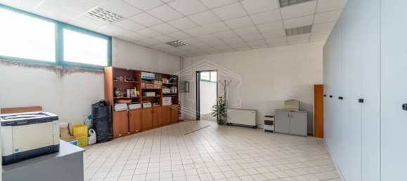 Büro in Vercelli, Italy 93m², Nr. 116280 11