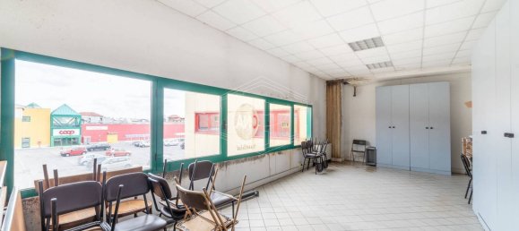 Büro in Vercelli, Italy 93m², Nr. 116280 3