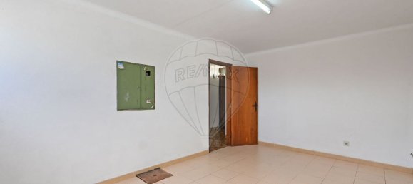 Дом с 3 спальнями в Сан Жуан да Мадейра, Португалия № 173850 39