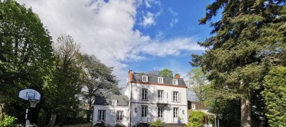 6 bedrooms Castles in Chambon-sur-Dolore, France No. 202872 8