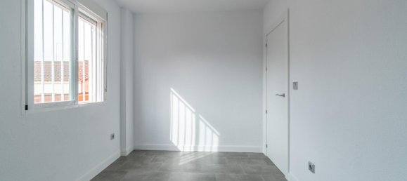 3 Schlafzimmer Wohnung in Albolote, Spain, Nr. 170016 9