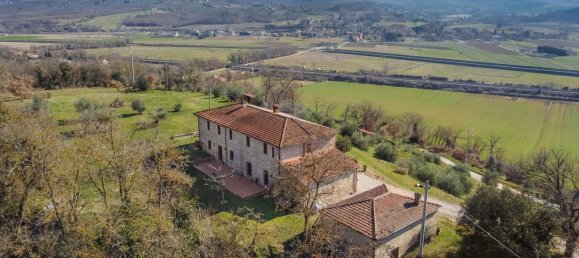 5 غرف نوم منزل في Città della Pieve, Italy رقم 58487 3