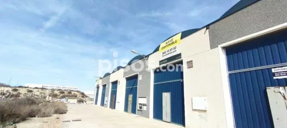 Lagerhaus in Zaragoza, Spain 238m², Nr. 64935 7