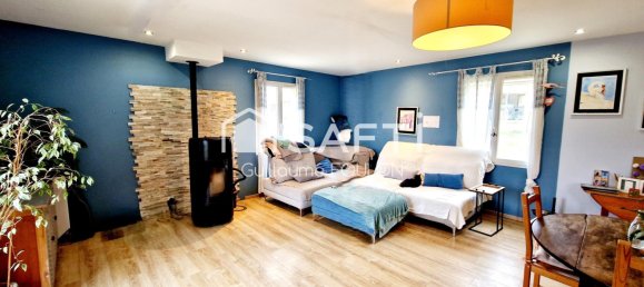  Castillos de 4 dormitorios en Saint-Saturnin-les-Apt, France No. 190813 9