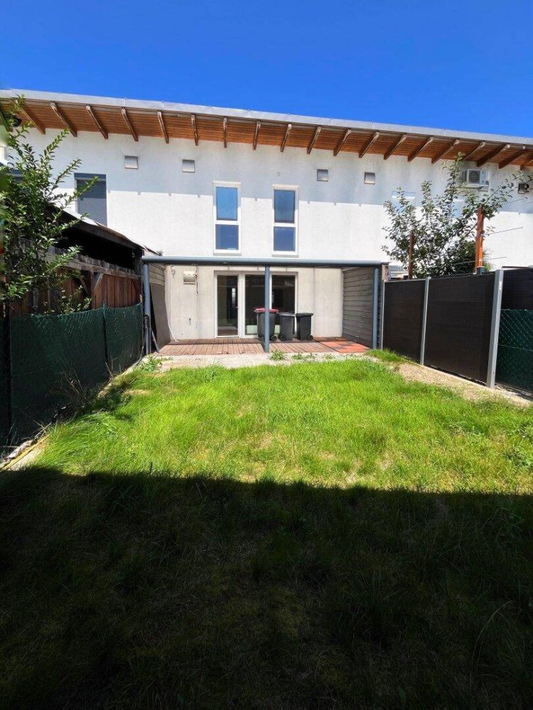 Таунхаус с 4 комнатами в Гайнберг, Австрия № 223550