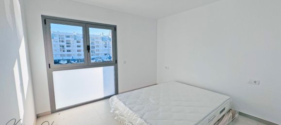 2 bedrooms Apartment in Roses, Spain No. 160030 3