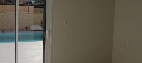 Villa de 3 dormitorios en La Romana, Spain No. 37983 9