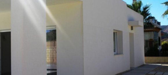 Villa de 3 dormitorios en La Romana, Spain No. 37983 18