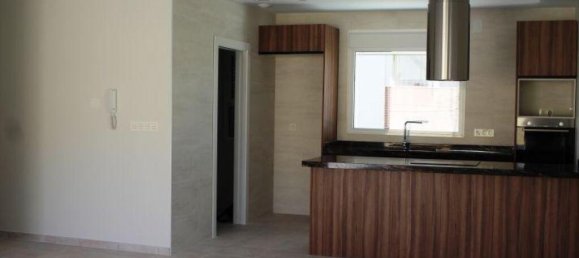 Villa de 3 dormitorios en La Romana, Spain No. 37983 3