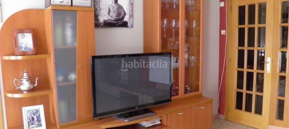 Apartamento de 4 dormitorios en Torelló, Spain No. 189421 2