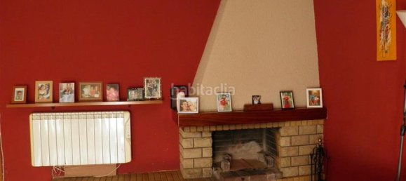 Apartamento de 4 dormitorios en Torelló, Spain No. 189421 3